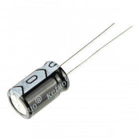 Capacitor Eletrolítico 220μF 220uF 35V 105ºC 8x12mm